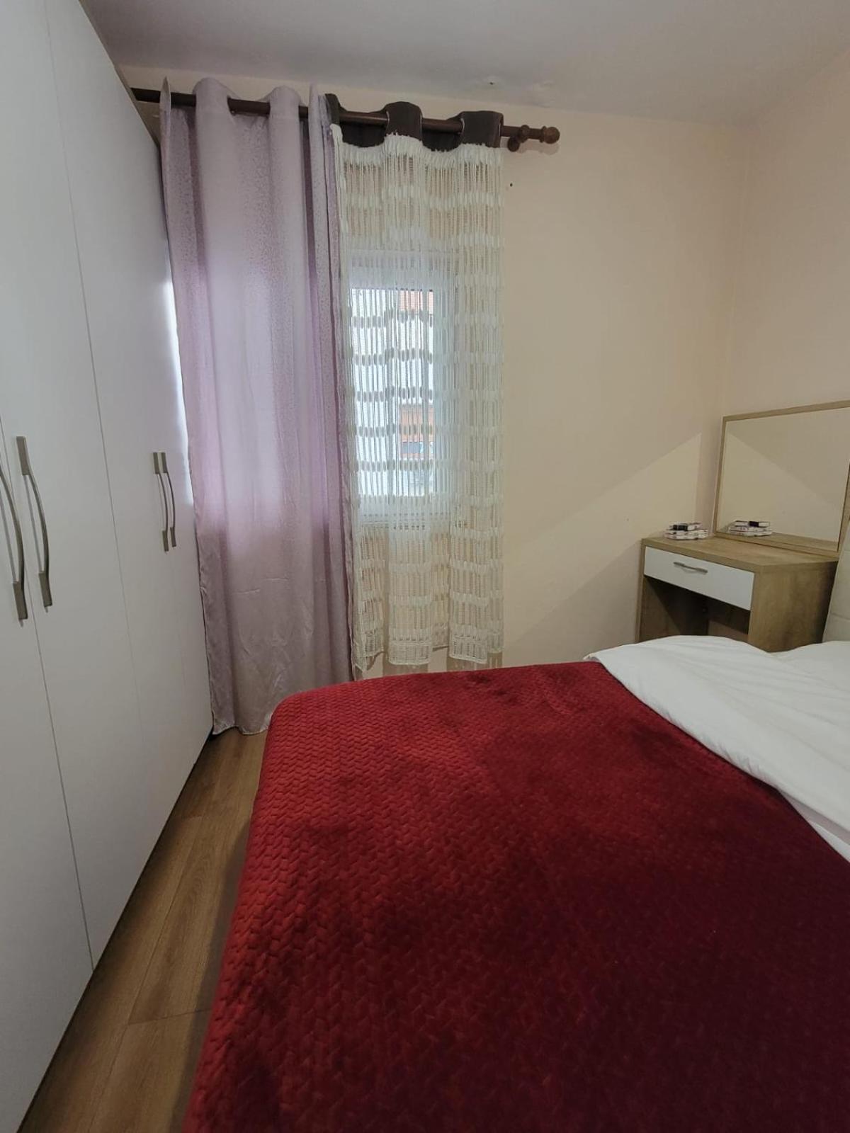 Ajla Komuna Apartament Apartment Tiranë Luaran gambar